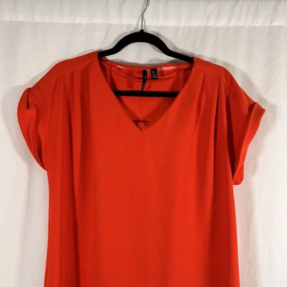 MNG Mini Dress Women's 8 Solid Orange Short Sleeve Vneck Pullover Pockets - Picture 2 of 9